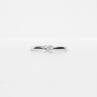 Ring Solitaire Classic 4 Prong Setting GIA 0.2CT VVS2/E Color
