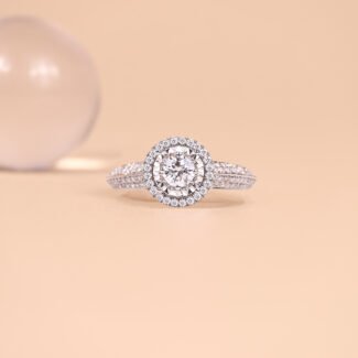Ring Knife Edge Setting GIA 0.3CT D Color